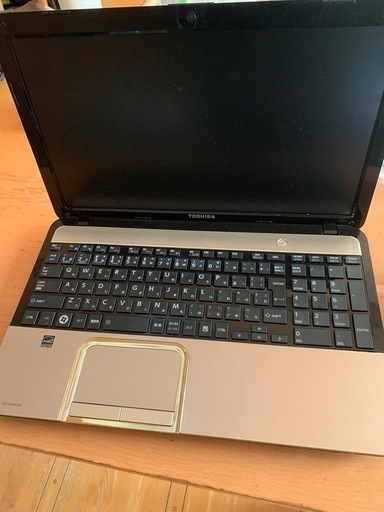 売約済-特価！TOSHIBA Satellite T552･47  i5 メモリー８G　ブルーレイ搭載機！Webカメラ搭載！ 新品 S