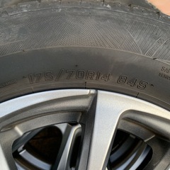 トヨタ　ヴィッツ　ノーマルタイヤの画像