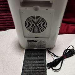 セラミックファンヒーターの画像