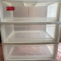 ３段衣装ケース　アイリスオーヤマ