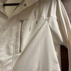 コムサメン ホワイトアウターの画像