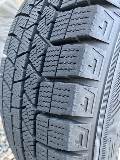 【お取引中】スタッドレスタイヤ205/55/R16