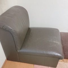 ソファの画像