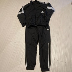 adidas アディダス　キッズ　トラックスーツセット