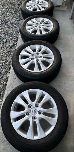 205/60r16 夏タイヤ純正4本