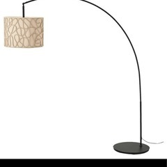 IKEA アーチ型フロアランプ