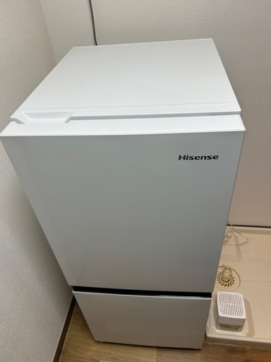 2023年　Hisense製　冷蔵庫　右開き
