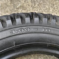 3.00 10インチ スパイクタイヤ スクーター用 の画像