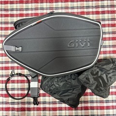 GIVI サイドバッグ EA101Bの画像