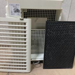 加湿空気清浄機 KC-B50-W シャープ SHARP ホワイト系 2014年製 高濃度プラズマクラスター7000 最大適用床面積 23畳　48306-3-002 の画像