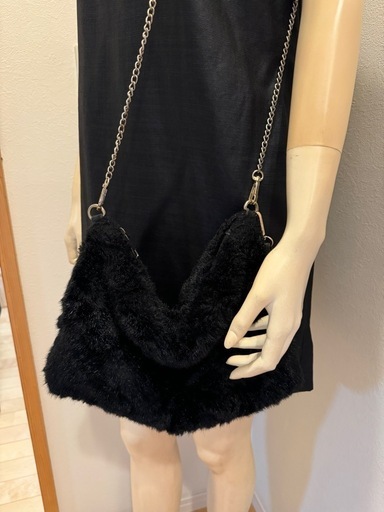ファーショルダーバッグ 黒