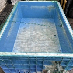 ジャンボックス サンコー　1000L ブルー　サンボックス　錦鯉　金魚　大型水槽 水槽 コンテナの画像