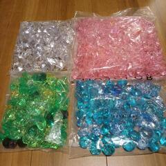 オモチャ 宝石？　アクリルストーン