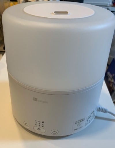 ニトリ　アロマ加湿器