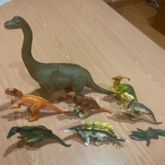 恐竜フィギュア(おまけつき)