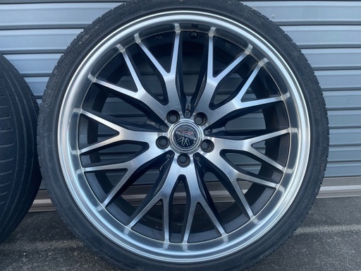 プリウス30系に使用していた１９インチホイール