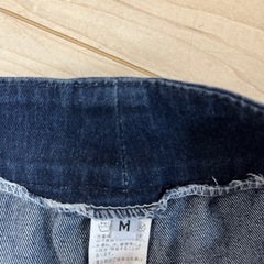 レディース　デニムパンツ　Mサイズの画像