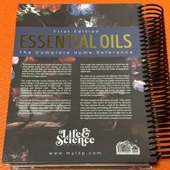 essential oils first editionの画像