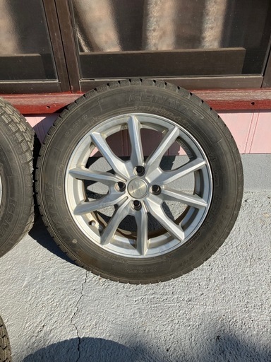 値下げしました175/65-15 スタッドレス 7分山　アクア　 グッドイヤーアイスナビ7