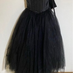 ⭐️期間限定値下げ　ウエディングカラードレス　ブラック　※パフスリーブ付きの画像