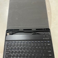 キーボードカバー　iPad 10.2インチ/10.5インチ