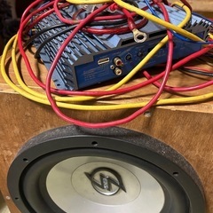 パワーアンプ