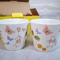 新品未使用☆Disney☆くまのプーさん　ペアマグカップ