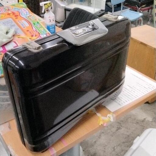 1201-360 ゼロハリバートン ZEROHALLBURTON アタッシュケース
