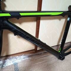 キャノンデール スーパーシックス エボ 44  カーボン シマノクランク用 CANNONDALE SUPERSIX EVO 2016  軽量　訳アリ　フロントシングル　11速の画像