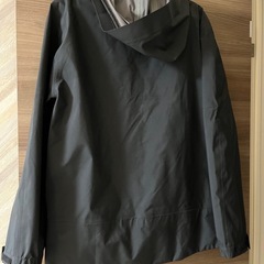 ラコステ 黒ジャンパーの画像