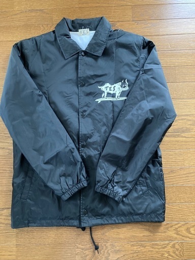 TES ジャンパー　M