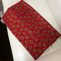 クリスマスリース柄の生地・未使用
の画像