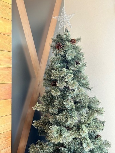 松ぼっくり付きクリスマスツリー　180cm