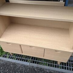 ニトリ　オープンラック　飾り棚の画像