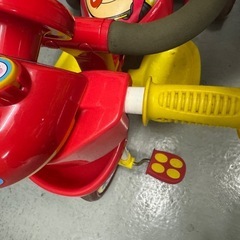 アンパンマン三輪車の画像