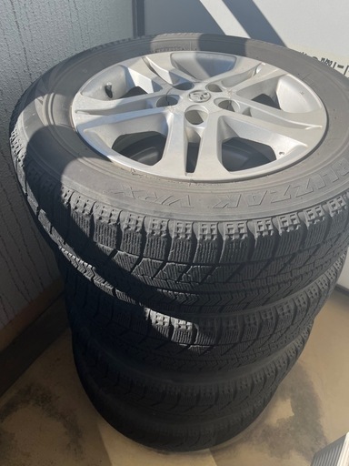 純正アルミホイル四本セット　(スタッドレスタイヤ付き)