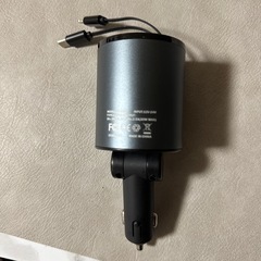 【取引完了】シガーソケット急速充電器の画像