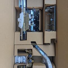 新品TOTO TBV03423J1 台付サーモスタット混合水栓 スパウト長さ300mm 取付穴径φ23～27 本体取付ピッチ85/100～102/120 2つ穴クランク GGシリーズ コンフォートウェーブ 混合水栓 湯水 浴室水栓の画像