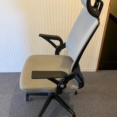 オフィスチェアの画像