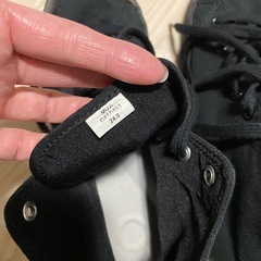 無印 靴 スニーカー 黒の画像