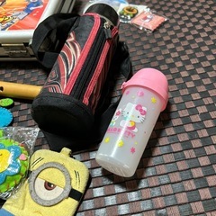 玩具ケース　水筒　色々の画像
