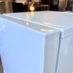 ご成約済み🐶 TWINBIRD 一人暮らし冷蔵庫 146L✨ ハーフ&ハーフ👀の画像
