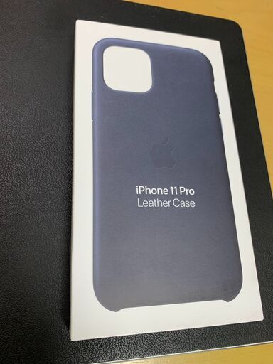 新品未開封　iPhone11Pro用　純正レザーケース