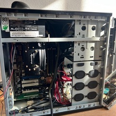 PCパーツ　Antec solo/オウルテックSS-500HM / Radeon hd 5770/ Intel Core 2 Quad Q6600 / ASUS P5K-Eの画像