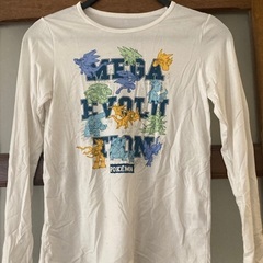 UNIQLO ヒートテック　140の画像