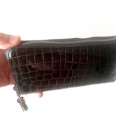 【WORLD WIDE MIND】長財布 ネイビー 21cm×10cm×2.5cm スマートに持ち歩く