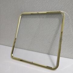 【無料✨】ガラス 板(24cm×23cm程) DIYや ディスプレイに🎵
の画像