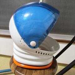 宇宙服のメット　ご応募多数につきオンライン決済1000円としました。適当な時間に100円ずつ下げていくので、お好きなタイミングで早いもの勝ちでご購入ください🙇‍♂の画像