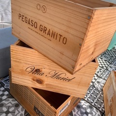 ワインの木箱　空き箱の画像