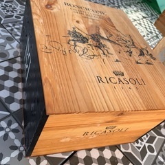 ワインの木箱　空き箱の画像